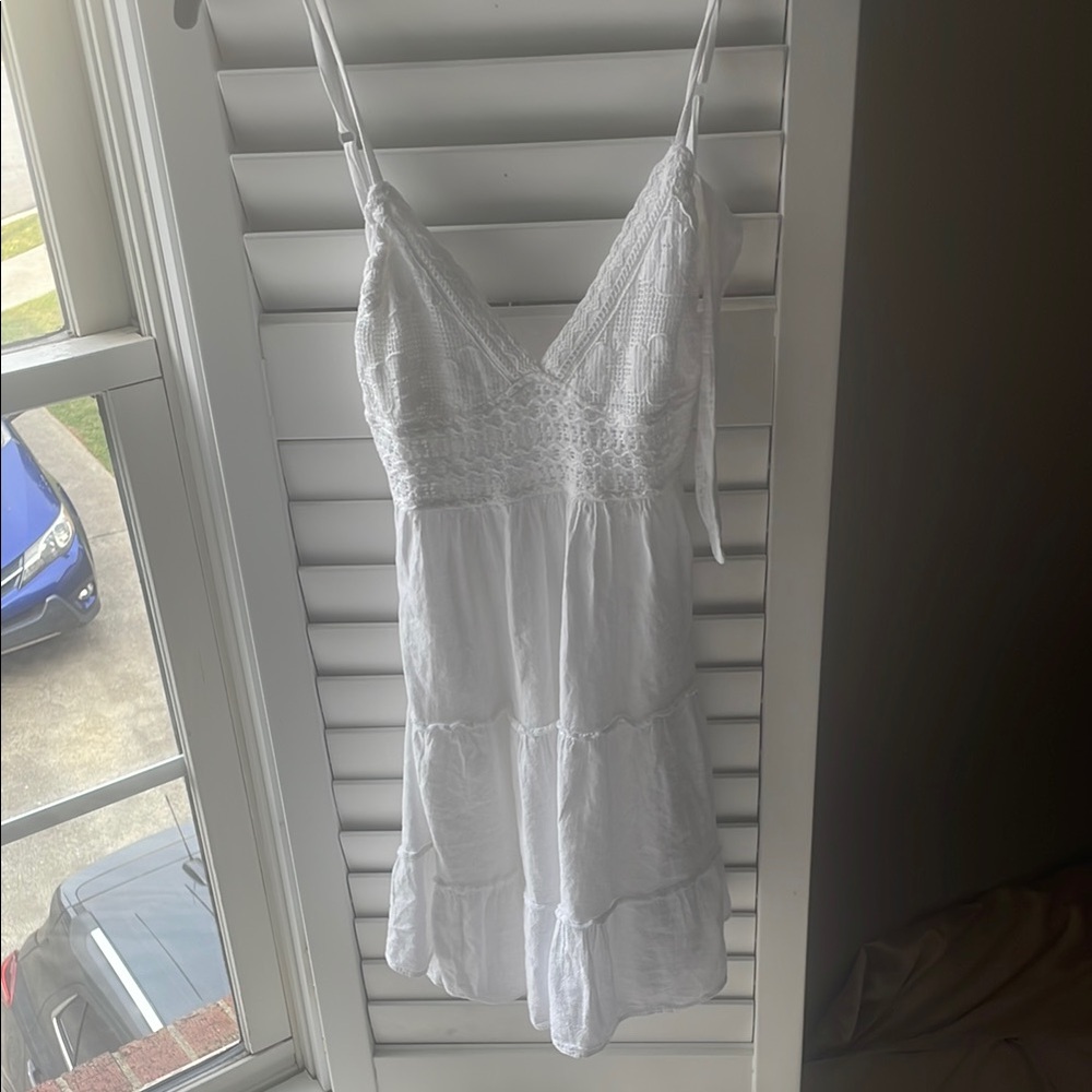 White Sleeveless Summer Dress